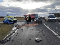 Dopravní nehoda dvou osobních aut u Saběnic
