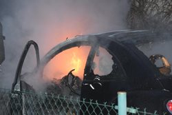 Závada na elektroinstalaci vozu byla příčinou požáru vozu