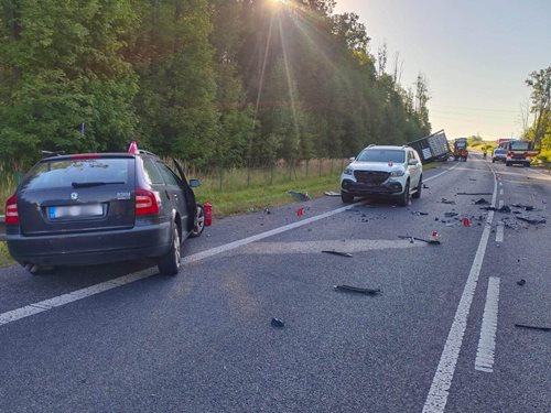 Tragédie na I/35 : Hasiči vyprošťovali oběť z havarovaného auta