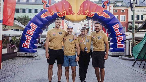 Když hasiči zrovna neslouží. Čtyři kolegové se postavili jedné z nejtěžších týmových výzev