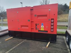 Vysočinští hasiči mají ve své výbavě další dvě mobilní elektrocentrály, pořídili je díky finanční podpoře od Nadace ČEZ