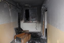 Noční požár v ubytovně ve Strakonicích, evakuovány byly desítky osob