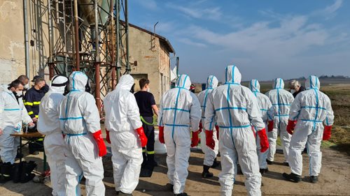 Likvidace chovu si vyžádala rozsáhlý zásah