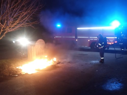 Silvestrovská noc u hasičů