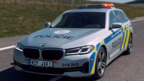 Policisté zachránili muže před sebevraždou. Rozhodla klidná komunikace