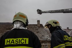 Zásahy jednotek hasičů u požárů sazí v komínech