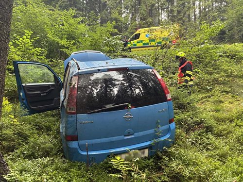 Hasiči v Libereckém kraji zasahovali u šesti dopravních nehod během jediného víkendu