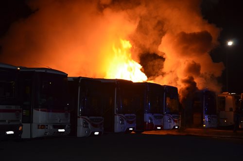 Při požáru autobusu vznikla škoda 2,5 milionu korun