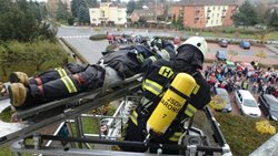 Požár v chemické učebně, tentokrát cvičně 