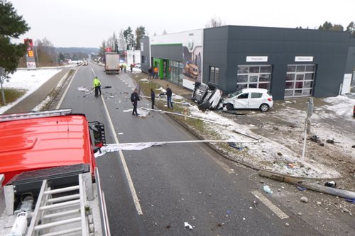 Při dopravní nehodě po sobě nechal spoušť