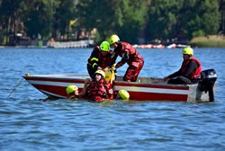Výcvik na Máchově jezeře absolvovali hasiči v Českolipska