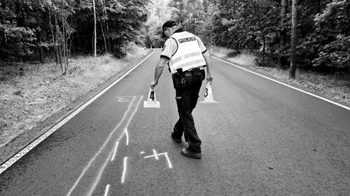 Řidič kamionu podle policie usnul za volantem. Nehoda měla tragické následky