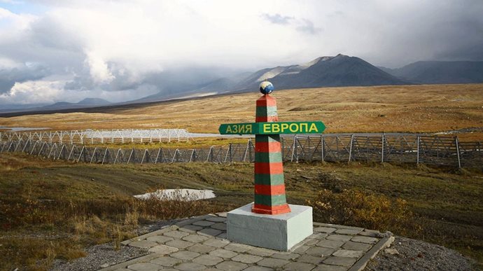 hranice-mezi-evropou.jpg hranice-mezi-evropou.jpg