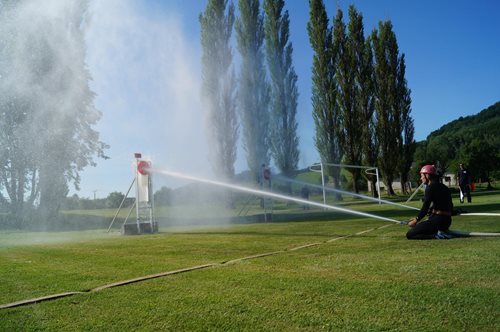 Královéhradečtí a Pardubičtí hasiči poměřili síly v požárním sportu