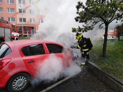 Požár osobního auta v Teplicích
