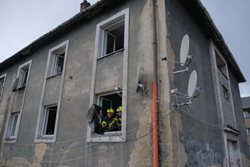 Záchrana pěti osob u požáru bytu v Ostravě