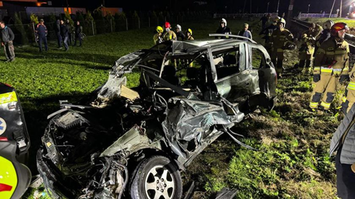 Ignoroval stopku a vjel přímo před vlak