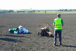 Na mistrovství Evropy v paraglidingu zasahovali hasiči u smrtelného pádu