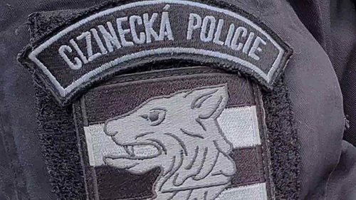 Běžná policejní kontrola se změnila v boj o lidský život. Policisté rozpoznali muže v krizi