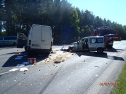 Dopravní nehoda tří vozidel na hlavním tahu z Plzně na Úněšov