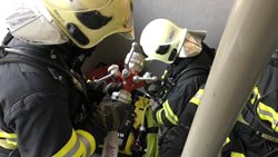 Série prověřovacích cvičení berounských hasičů