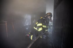 Hasiči během prázdninových měsíců zasahovali u 1388 událostí