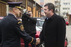 Ministr vnitra Jan Hamáček navštívil pražské hasiče na holešovické stanici FOTOGALERIE