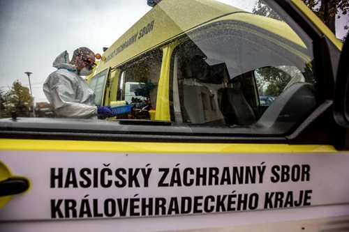Mobilní odběrový tým hasičů se přesunul z nemocnic opět do terénu