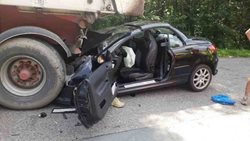 Muži po nehodě pomohl z vozu kolem jedoucí řidič
