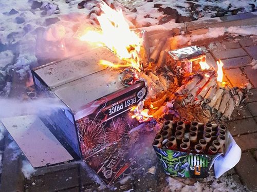 Nebezpečná zábava před Silvestrem poslala dítě do nemocnice