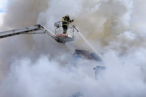 Taktické cvičení požár ústavu sociální péče Nová Ves v Horách