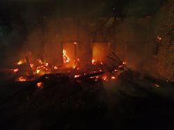 Požár hospodářského stavení v Tlumačově