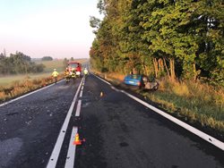 Tragická dopravní nehoda dvou osobních vozidel