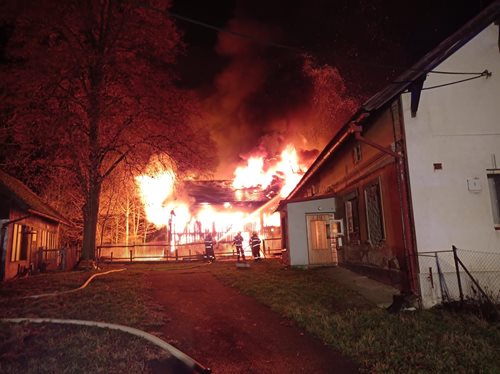 Plameny spolykaly majetek za nejméně tři miliony korun