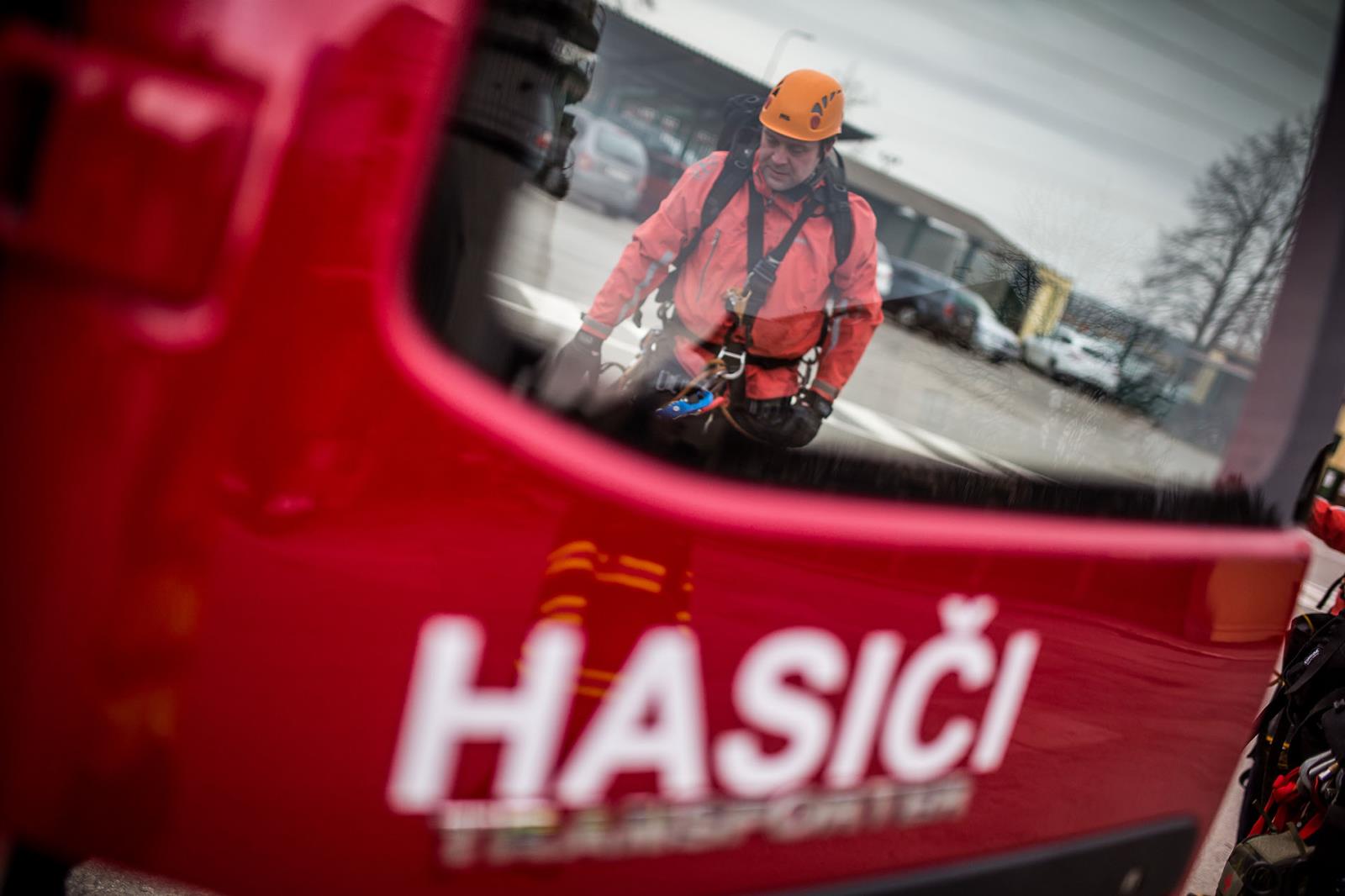 qqq-(1).jpg qqq-(1).jpg