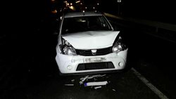 Namrzlé silnice zkomplikovaly v Pardubickém kraji dopravu a vyžádaly si jeden lidský život