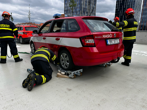 Hořící budoucnost: Jak zvládnout požár bateriového úložiště