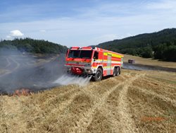 Požár pěti hektarů pole na Krnovsku