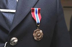 Medaile za věrnost II. a III. stupně letos převezme 32 příslušníků Hasičského záchranného sboru Plzeňského kraje.