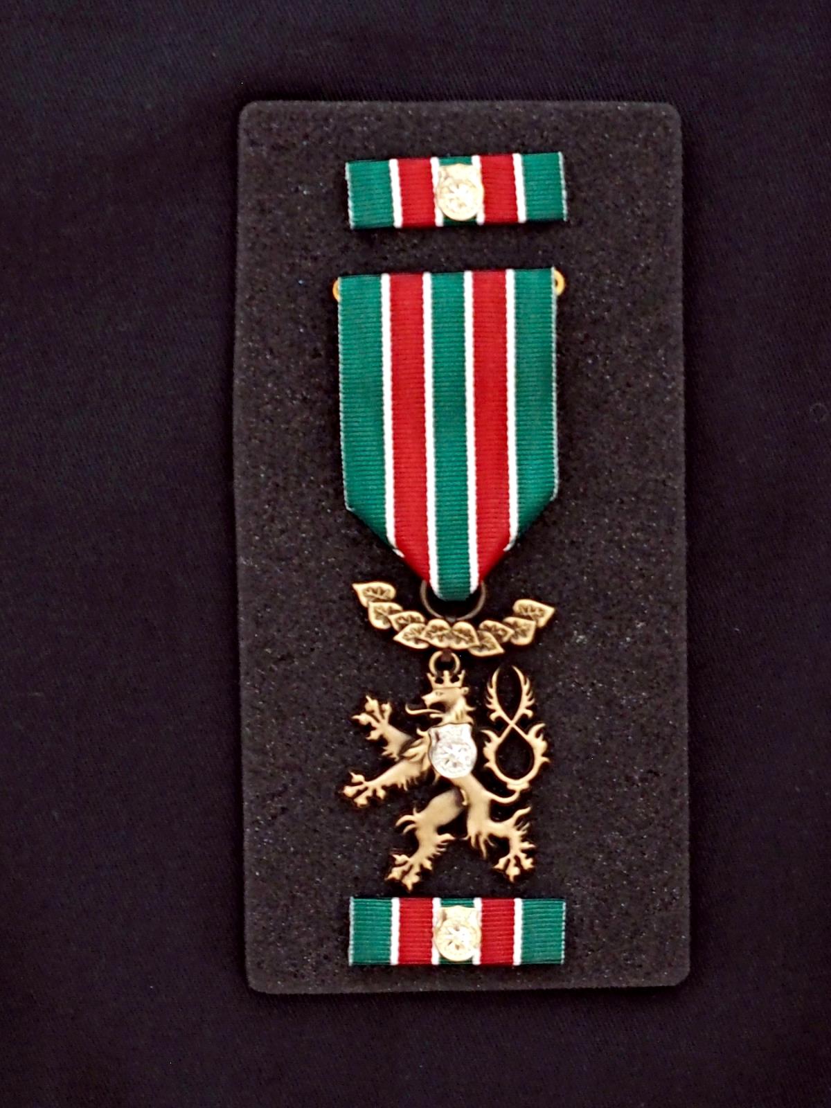 6-(1).jpg 6-(1).jpg