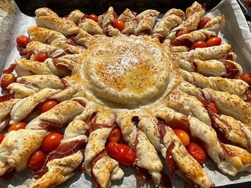 Hasičská pochoutka: Slané slunce s hermelínem, prosciuttem a rajčátky