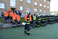 Cvičný požár v dětském domově ve Zruči nad Sázavou prověřil souhru složek IZS