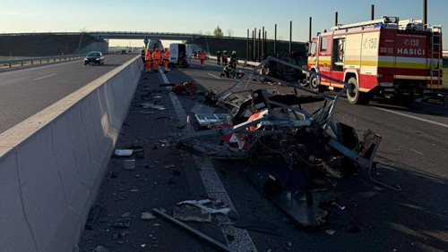 Vážná srážka ochromila provoz