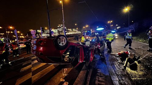 Dopravní nehoha na Praze 7