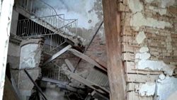 V opuštěném objektu v Mariánských Lázních se zřítil strop
