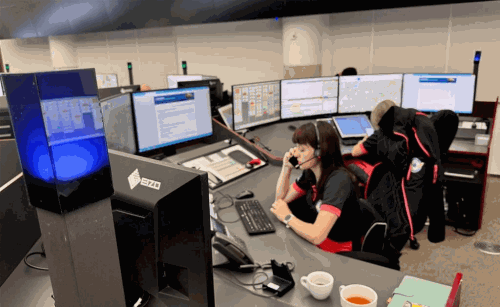 Kumulace naléhavých případů vyžadovala rychlou koordinaci záchranářů