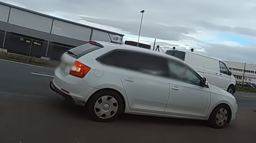 Závěrečná jízda skončila fiaskem. Žák autoškoly měl pozitivní test na drogy