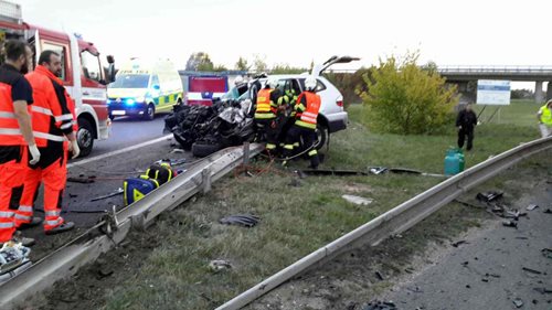 Tragicky skončil střet vozu s kamionem