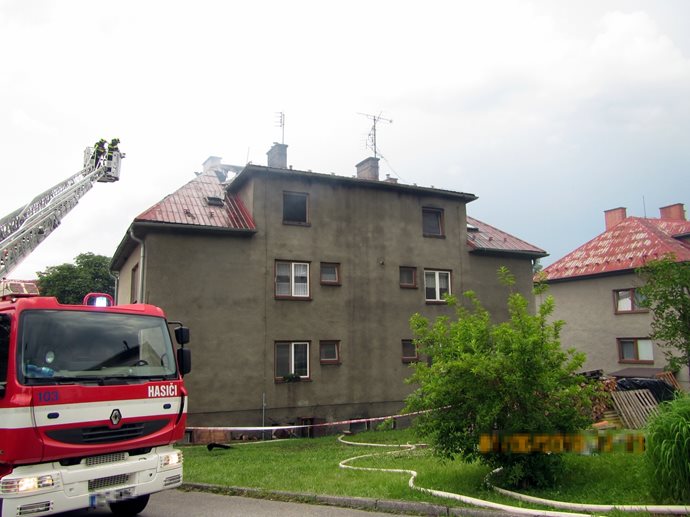 AAA-(1).jpg