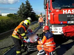 Nehoda u Rousínova  zastavila dálnici D1 téměř na dvě hodiny